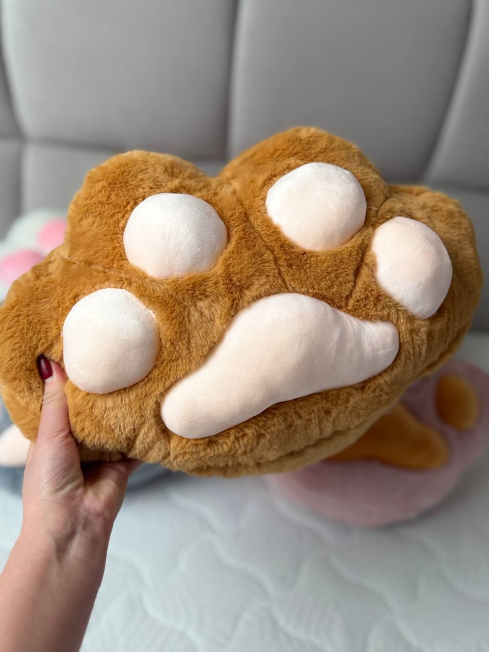 Плед-подушка детская Лапка 3в1 100х140 см Светло-коричневый (П4К-lapa-pled-0010-31) - фото 2 Плед-подушка детская Лапка 3в1 100х140 см Светло-коричневый (П4К-lapa-pled-0010-31) - фото 2