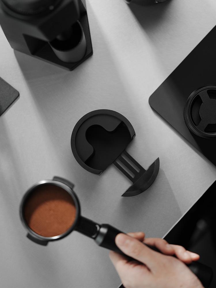 Підставка для темперування універсальна MHW-3BOMBER Astra Collection Portafilter Holder 51-58 мм (CT6164-OS) - фото 6