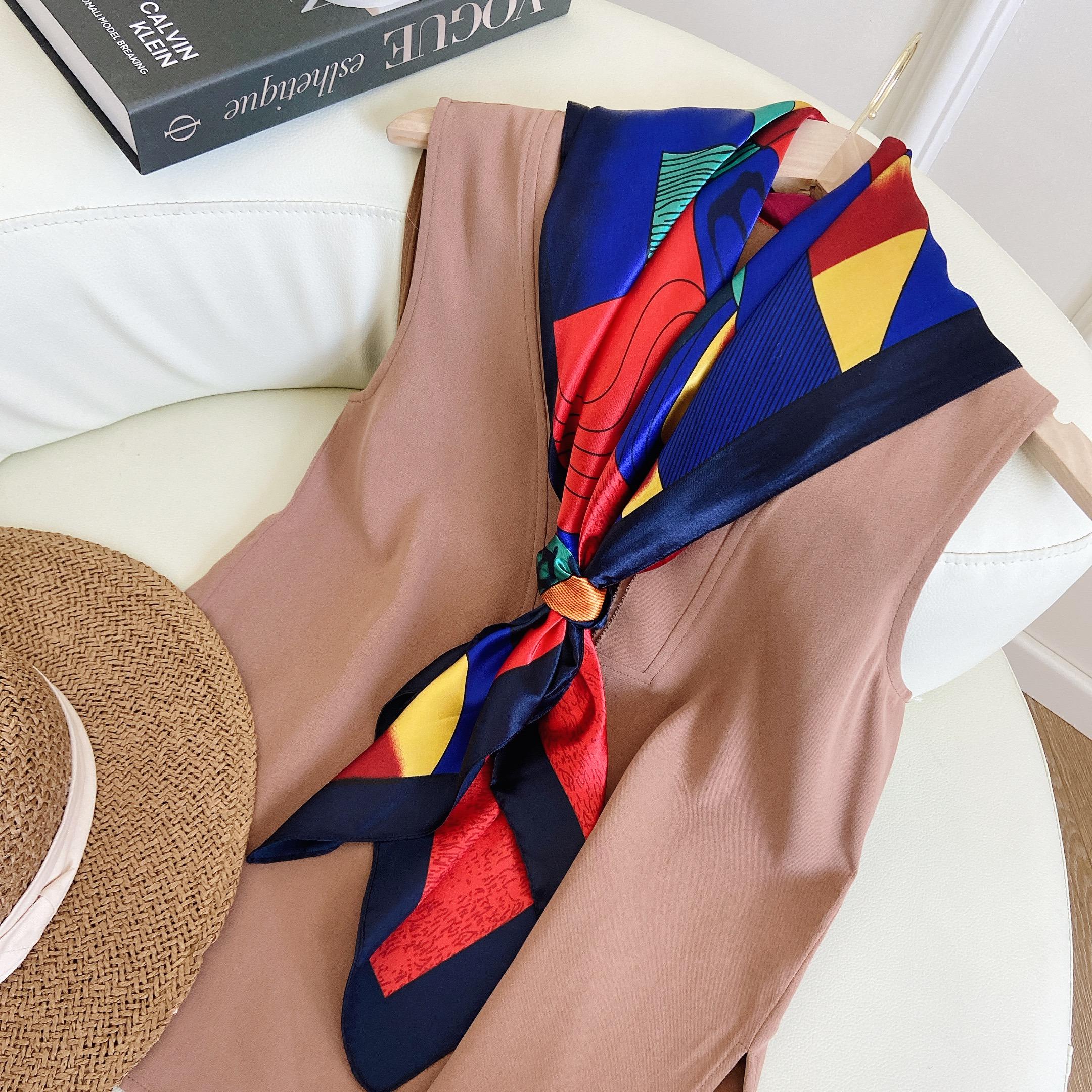 Платок шелковый Mosi Коллекция искусства по мотивам Пикассо 90х90 см Разноцветный - фото 8