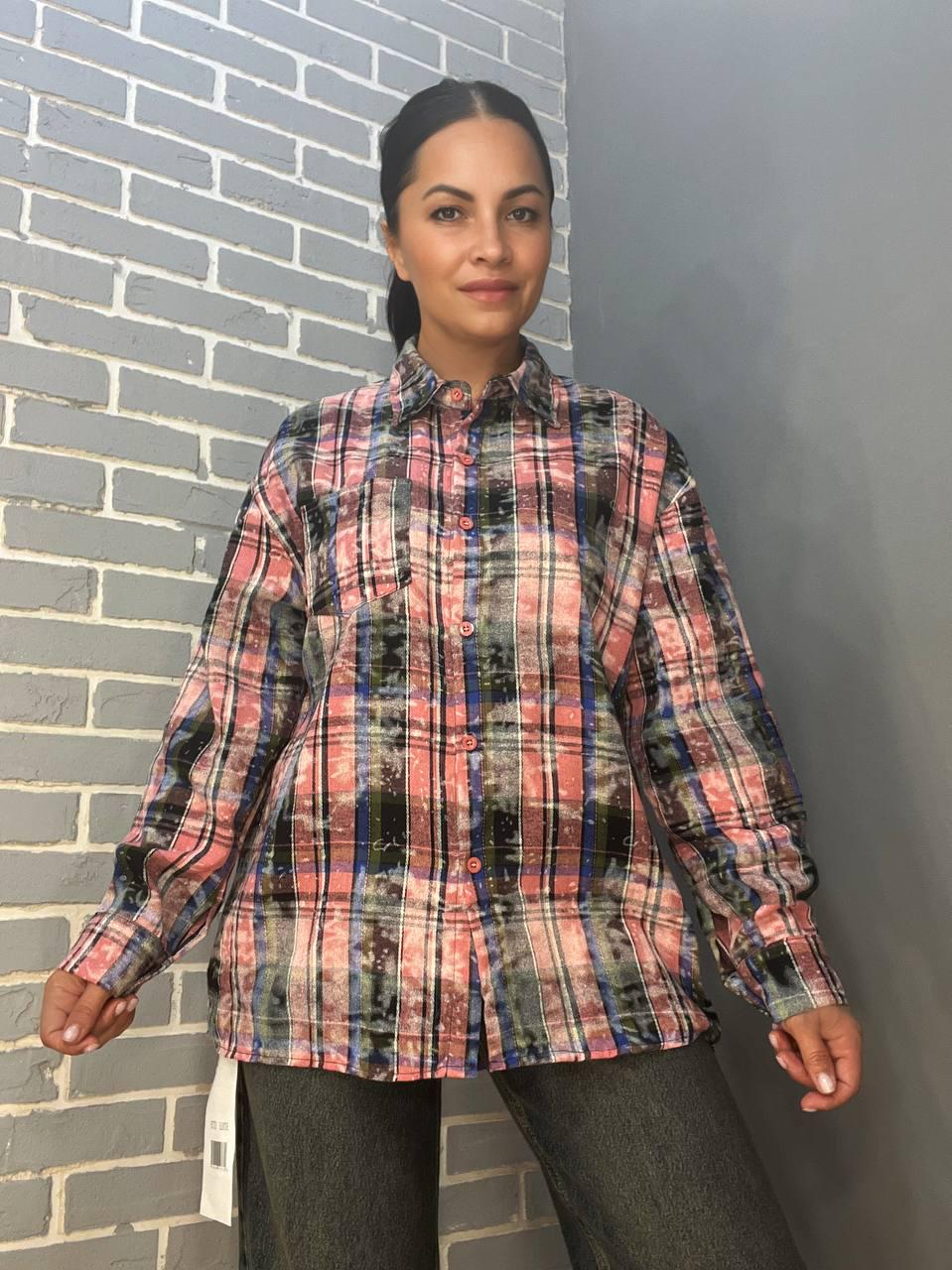 Рубашка женская A-N 2775 клетчатая вареная в клетку оверсайз коттон OS Розовый (2906) Рубашка женская A-N 2775 клетчатая вареная в клетку оверсайз коттон OS Розовый (2906)