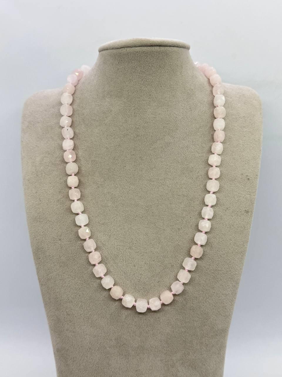 Намисто з рожевого кварцу 8x8 мм 45 см Рожевий (12583) Намисто з рожевого кварцу 8x8 мм 45 см Рожевий (12583)