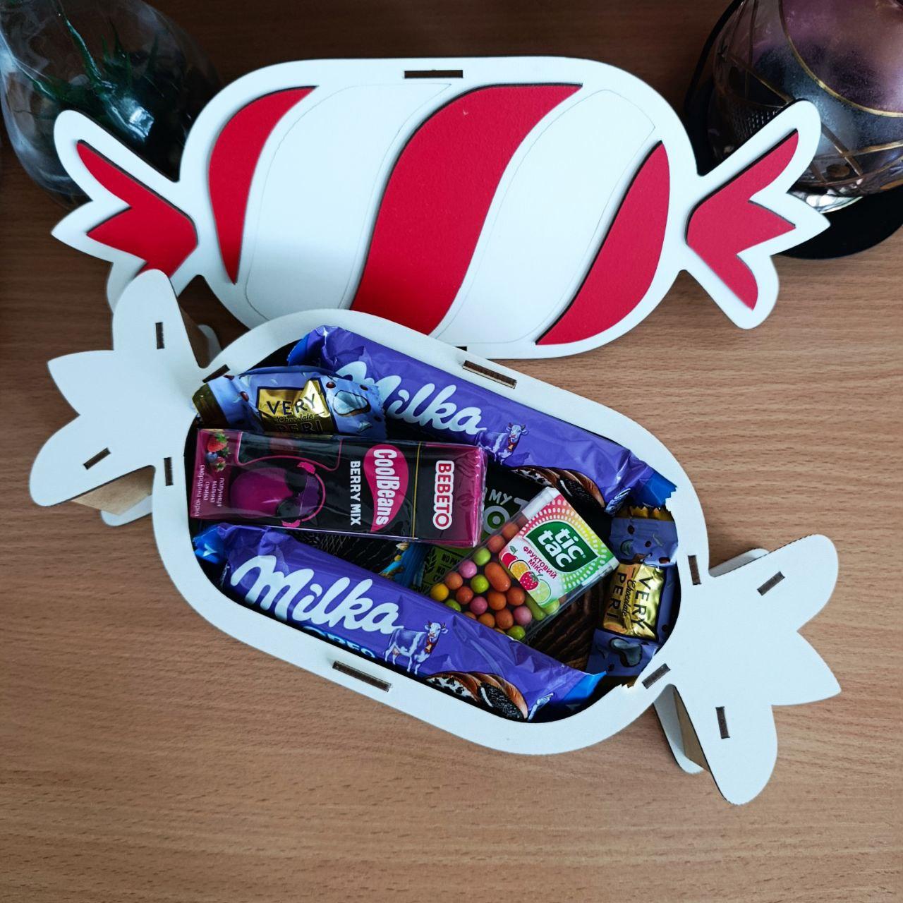 Бокс із солодощами дрібна для дитини/дівчинки на день народження/новий рік/день закоханих/8 березня (ar277) - фото 2 Бокс із солодощами дрібна для дитини/дівчинки на день народження/новий рік/день закоханих/8 березня (ar277) - фото 2