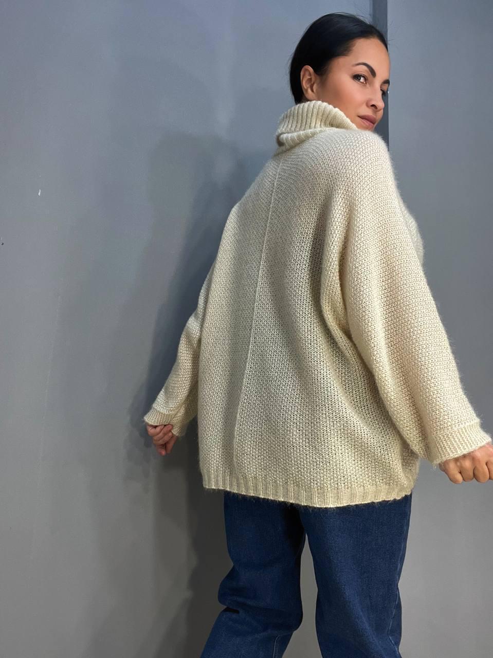 Светр жіночий MY FASHION 3267 павутинка оверсайз широкий комір хомут подовжений р. 44-48 Бежевий (3117) - фото 9