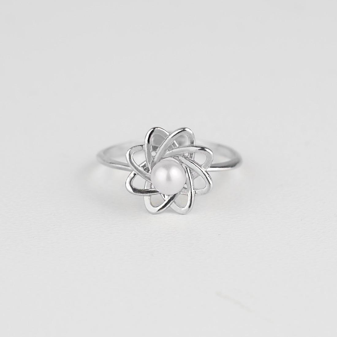 Кольцо серебряное с Жемчугом родированное 17,5 (40-kr)