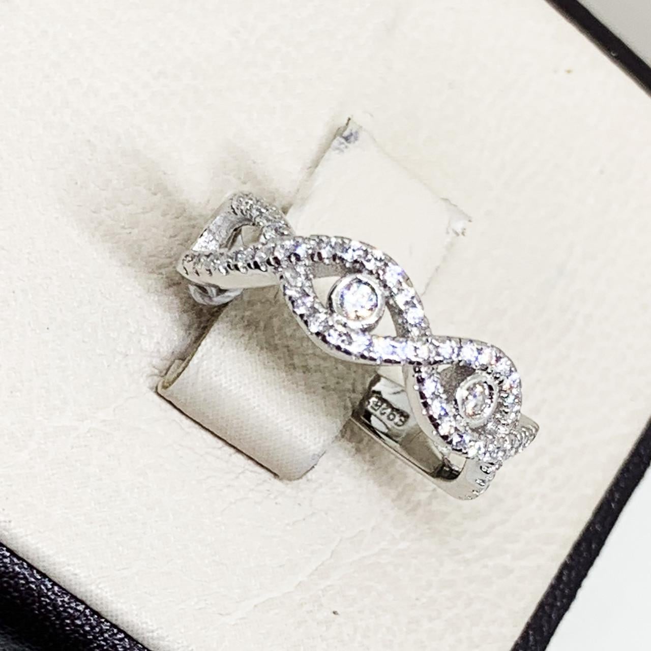 Кольцо серебряное Бесконечность с кубическим цирконием 3,23 г р. 19 (1671651613)