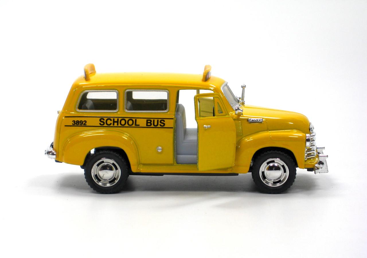 Машина металлическая KT5005W Chevrolet Suburban School Bus 1950 - фото 6