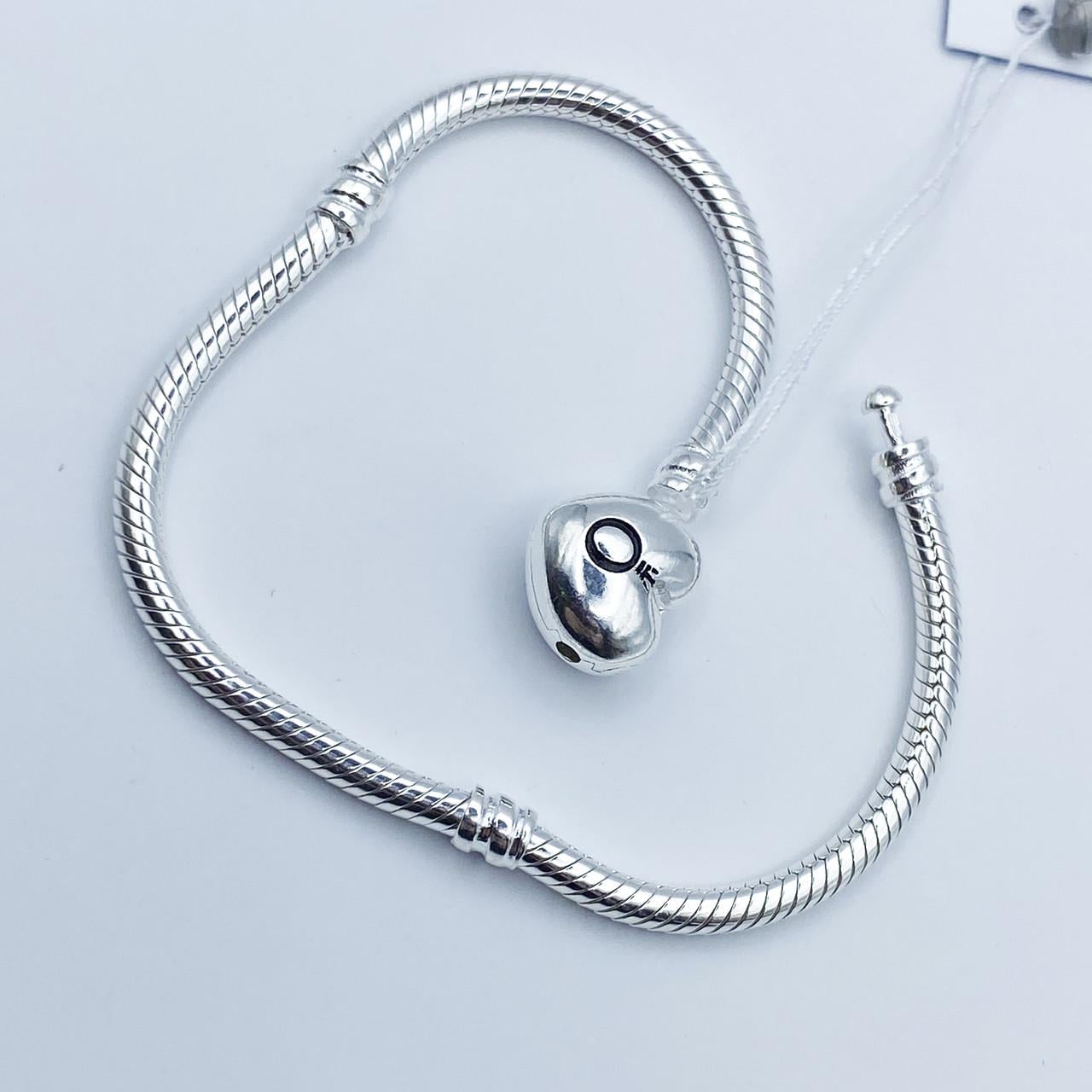 Браслет серебряный Пандора р. 19 14,24 г