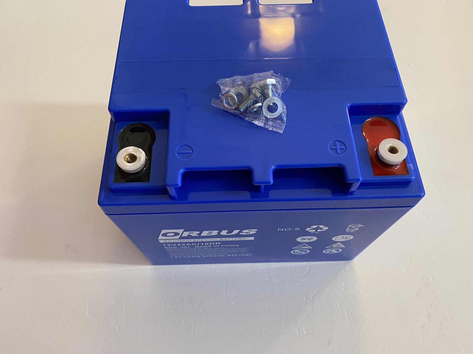 Аккумуляторная батарея Orbus EN-12-42 GEL 12V 42 Ah 197x165x175 мм 14кг Q1/48 - фото 3 Аккумуляторная батарея Orbus EN-12-42 GEL 12V 42 Ah 197x165x175 мм 14кг Q1/48 - фото 3