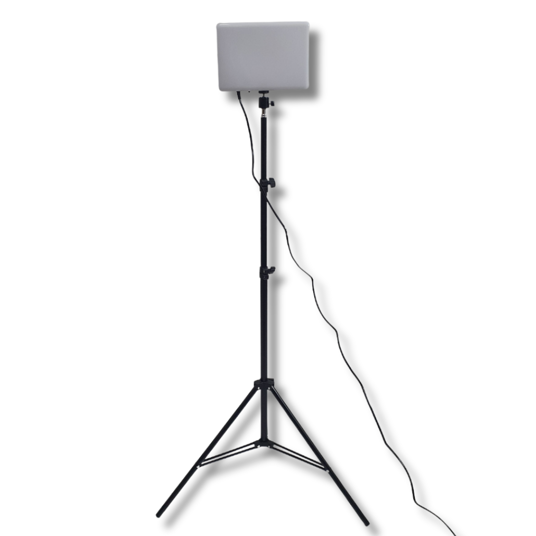 Прожектор LED Ra95+ L60-P206-T с пультом и штативом