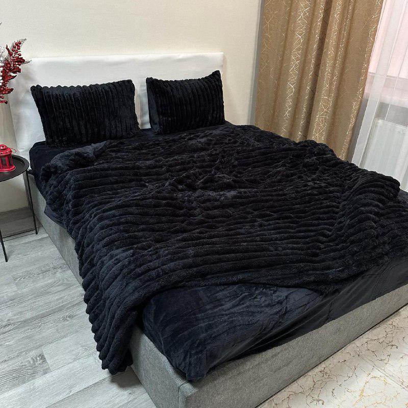 Комплект постільної білизни Шарпей мікрофібра наволочки 50х70 см 2 шт. Чорний (29356762) - фото 1