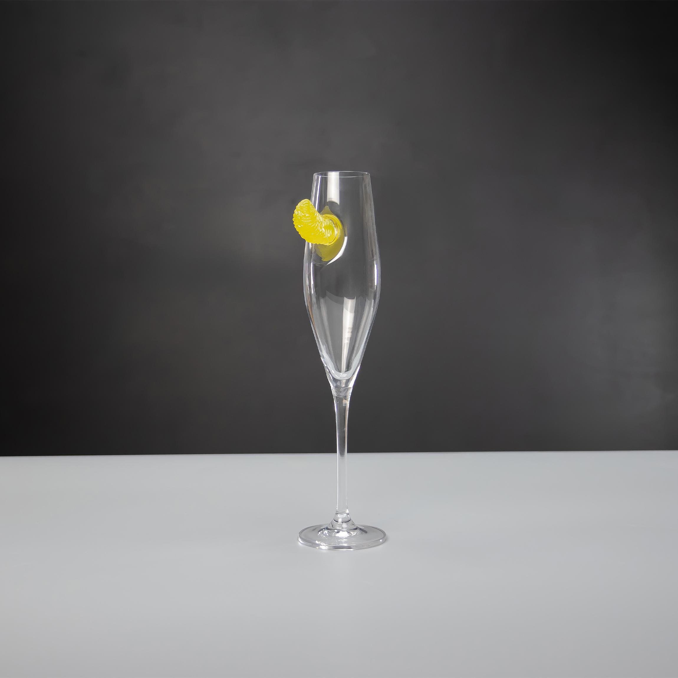 Бокал для шампанского VSKLO с мандаринкой 350 мл - фото 3 Бокал для шампанского VSKLO с мандаринкой 350 мл - фото 3
