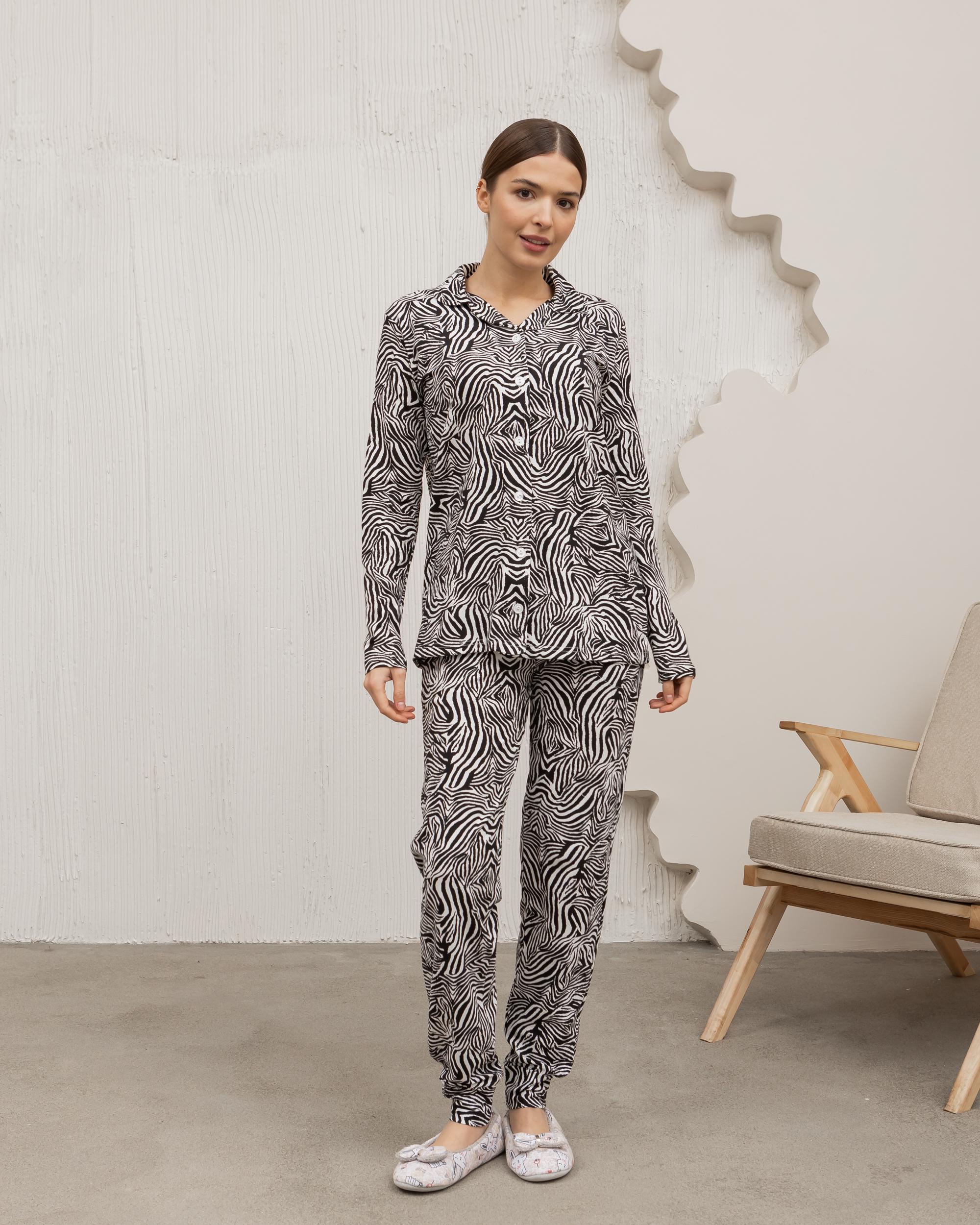 Пижама женская на пуговицах принт Зебра 96842 M Черный