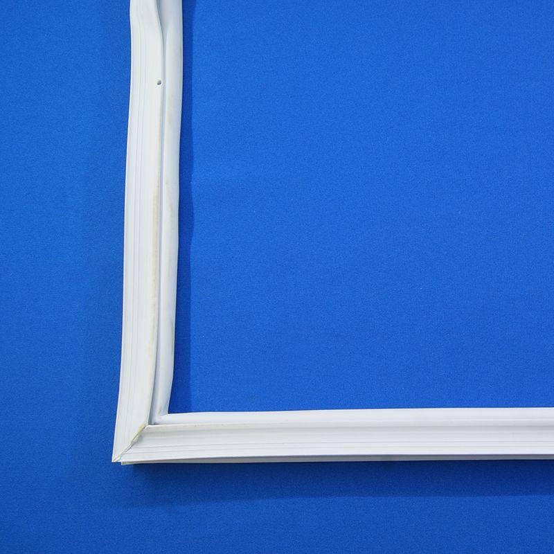 Ущільнювач гумовий морозильної камери для холодильника Атлант/Мінськ DET3424 545x295 мм (11720192) - фото 2 Ущільнювач гумовий морозильної камери для холодильника Атлант/Мінськ DET3424 545x295 мм (11720192) - фото 2