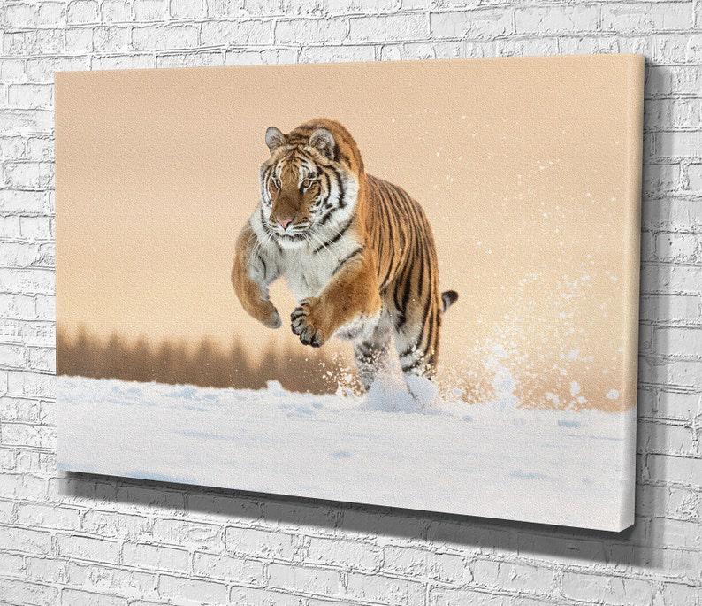 Картина для интерьера Огромный тигр 51x34 см (567