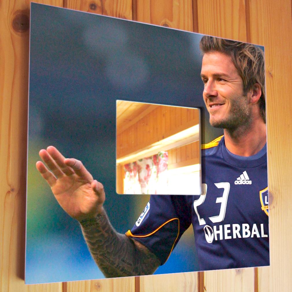 Зеркало декоративное с фото Дэвид Бекхэм 260х260 мм (M03099)