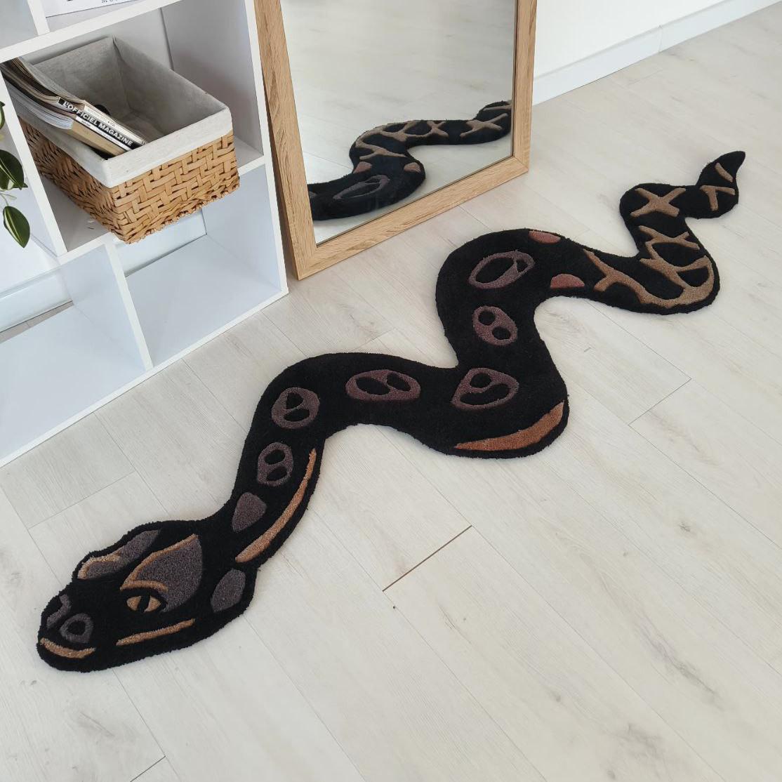 Ковер ручной работы Змейка 270х70 см