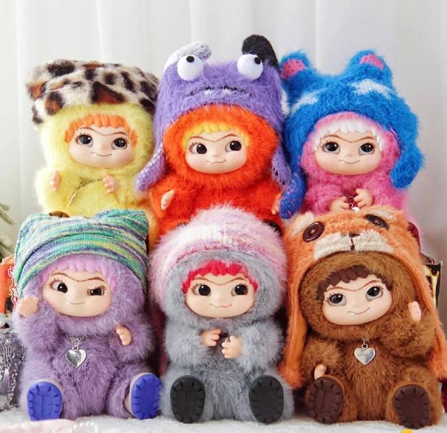 Мягкая игрушка-брелок Wakuku Вакуку с шапочкой 1-й сезон сюрприз - фото 8