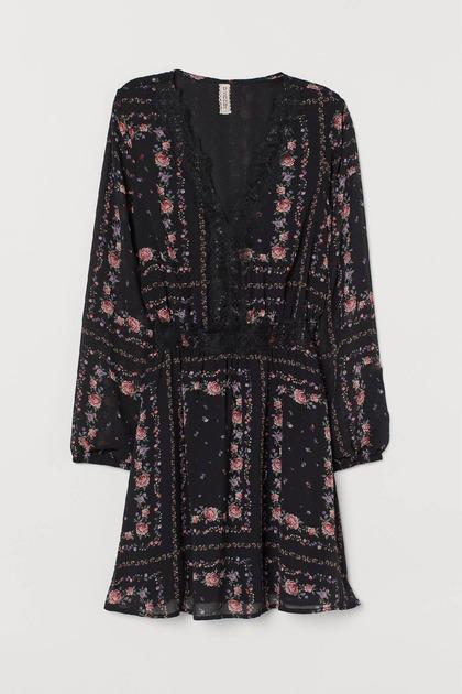 Платье H&M 673878П Розы р. 36 Черный