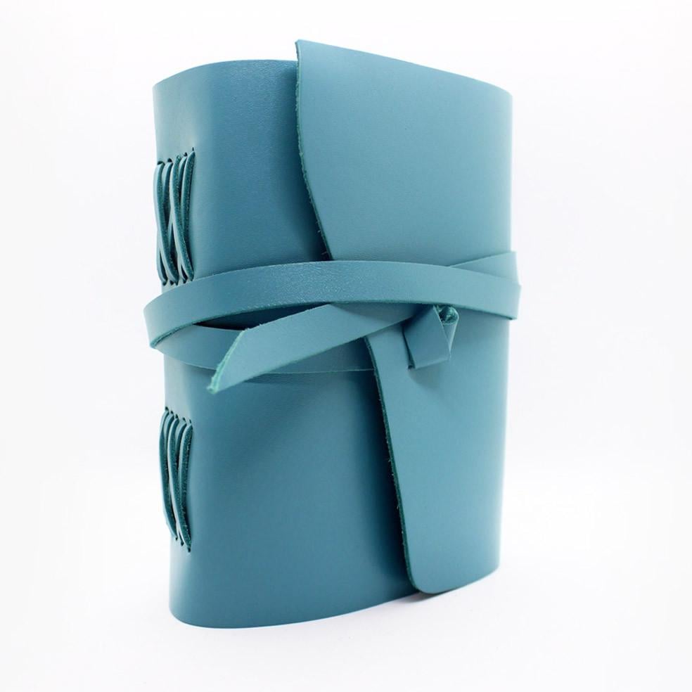 Кожаный блокнот COMFY STRAP А5 В линию 14,8х21х4 см Бирюзовый (046) - фото 5