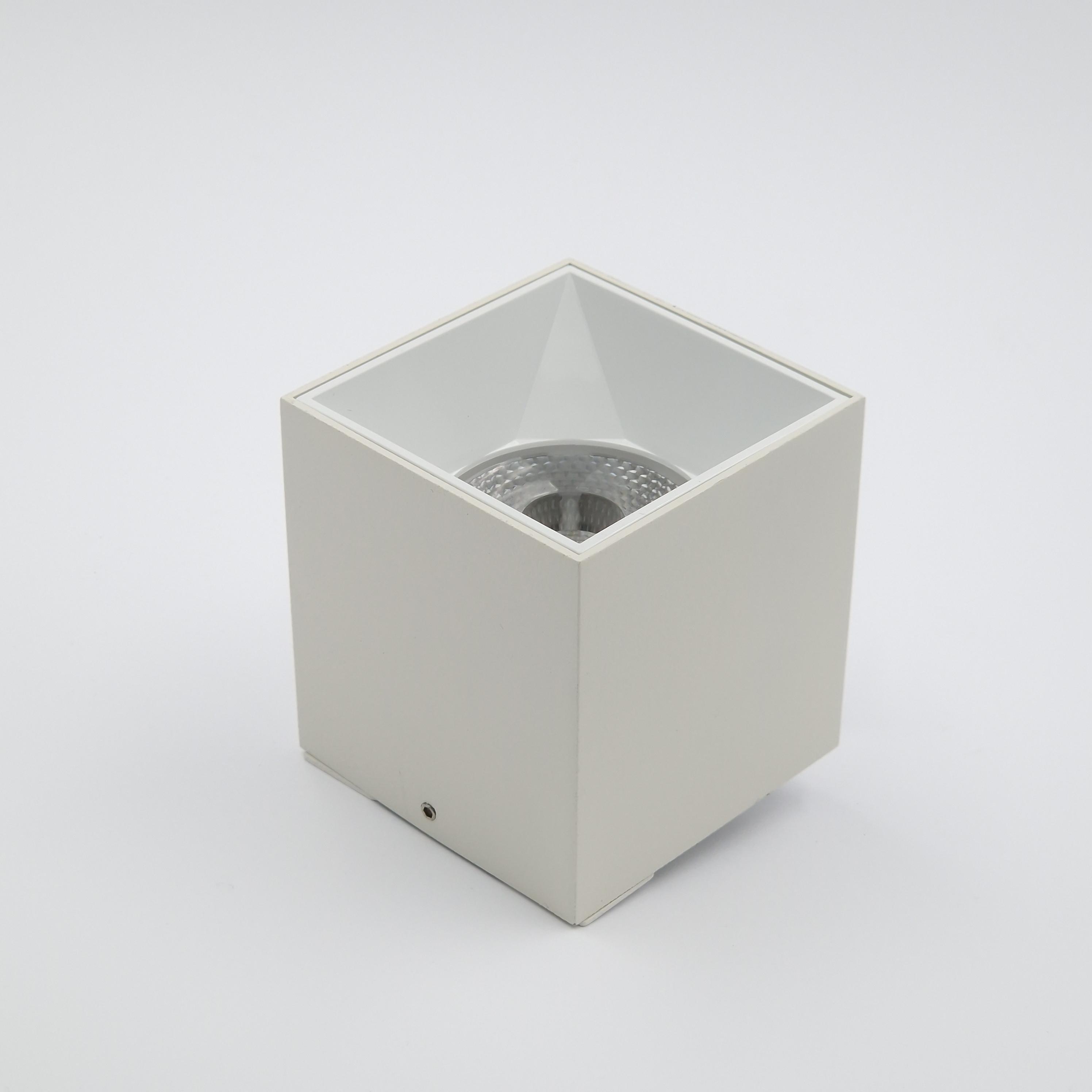 Світильник накладний Light Club 7 Вт 3000 К IP20 точковий Білий (LTR617AS-7-3-W) - фото 7 Світильник накладний Light Club 7 Вт 3000 К IP20 точковий Білий (LTR617AS-7-3-W) - фото 7