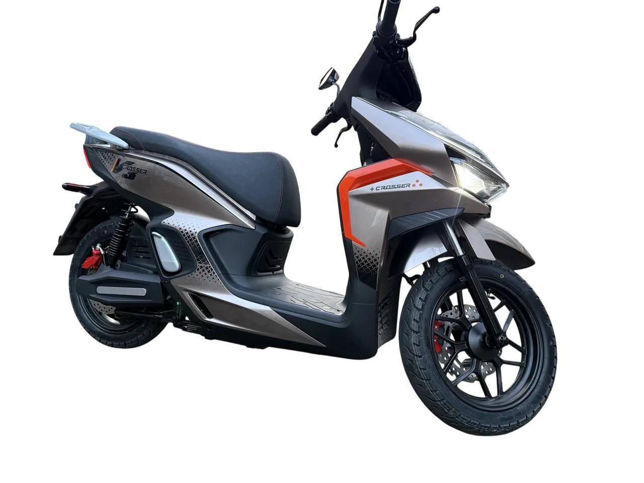 Электроскутер двухместный Crosser V3 2500W 72V/35 Ah Коричневый