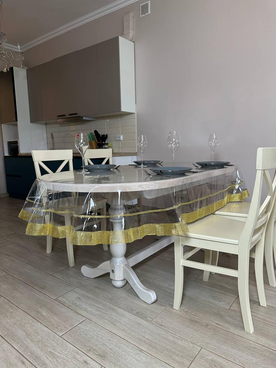 Скатертина силіконова з камінням 2 рядки овальна 150x260 см Золотий (10014-o4)