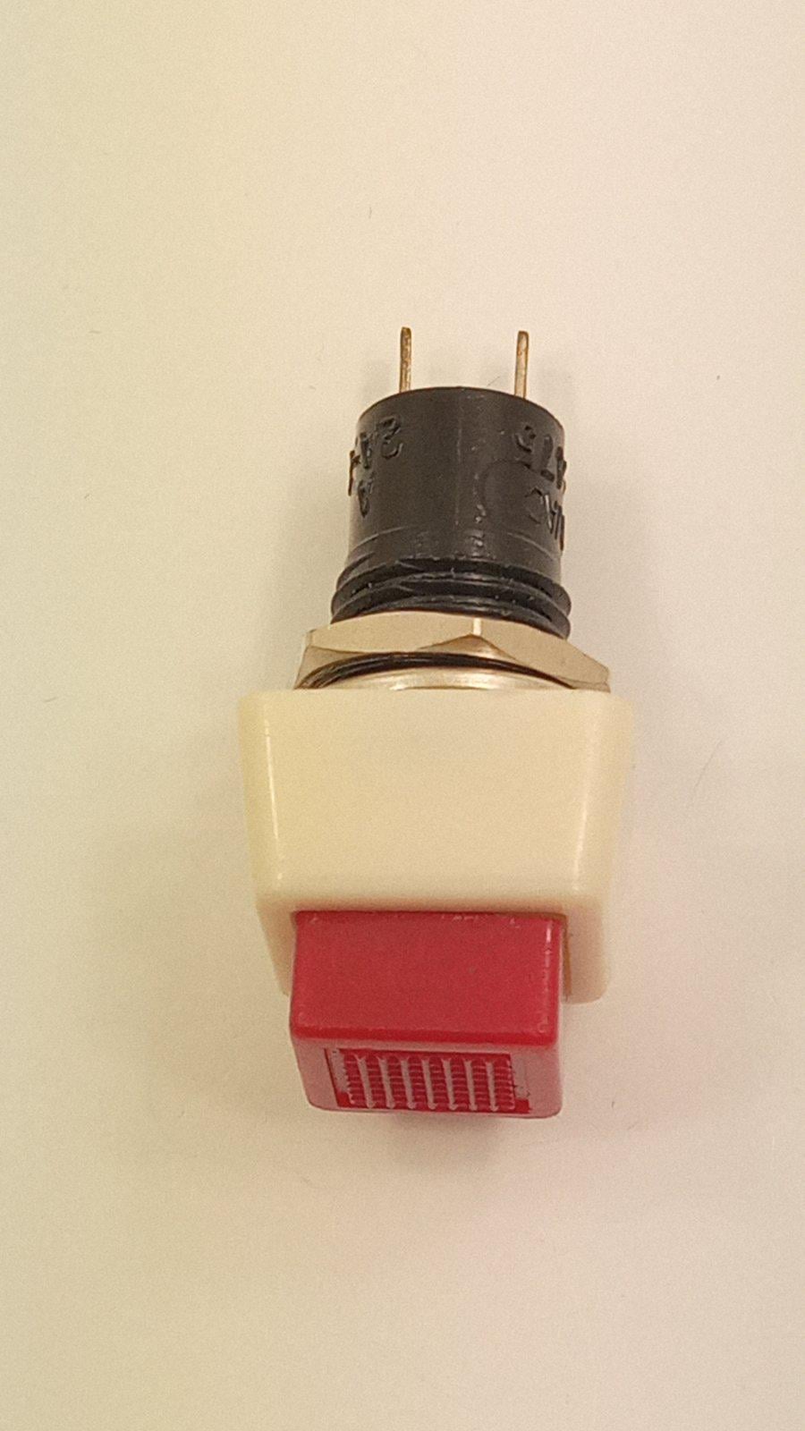 Кнопка без фиксации DS-461 10 мм Красный (32454)