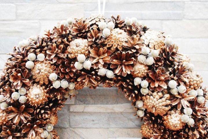 Венок новогодний из шишек 40 см Бронзовый/Коричневый (4782399) - фото 3 Венок новогодний из шишек 40 см Бронзовый/Коричневый (4782399) - фото 3