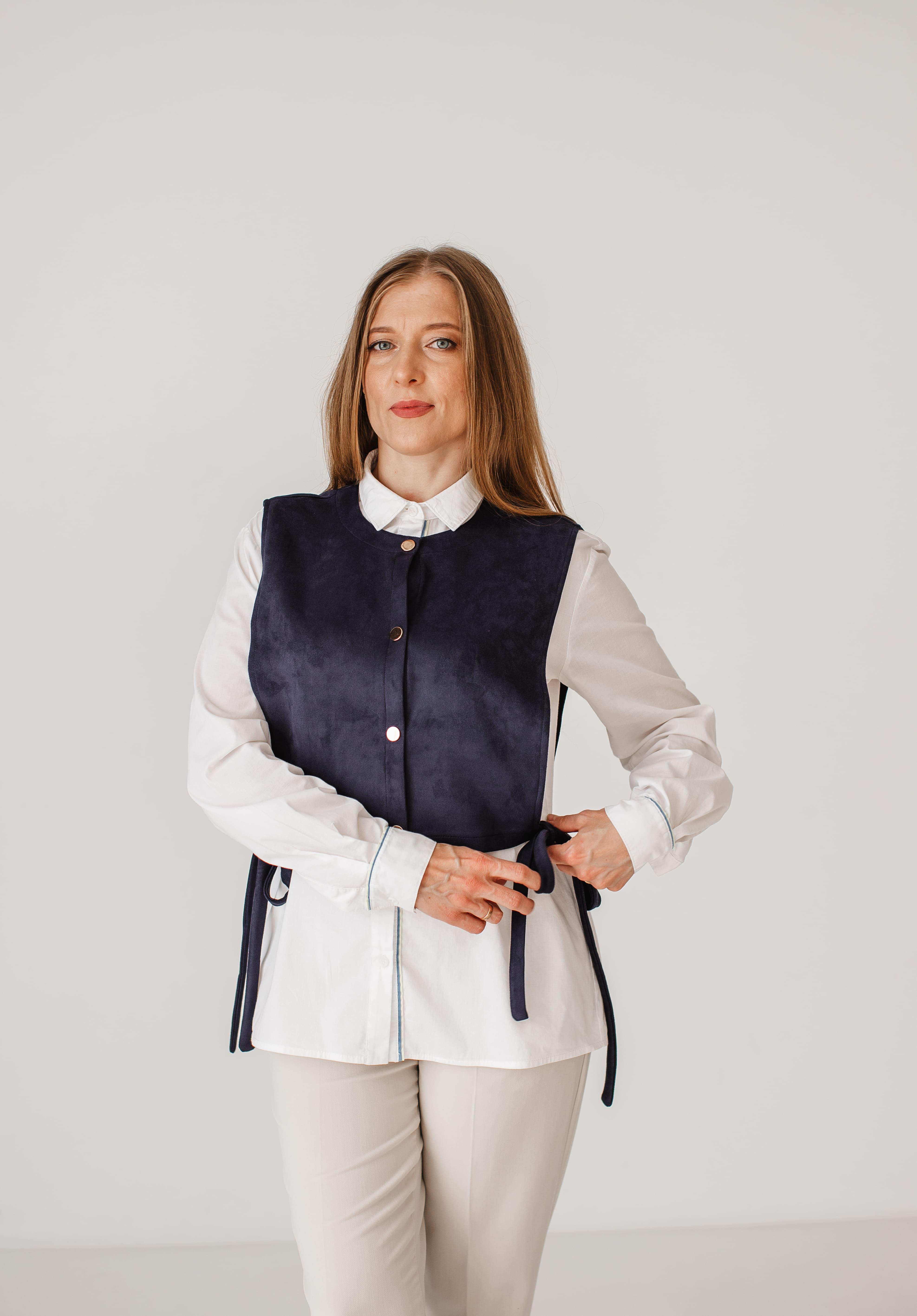 Жилет жіночий VSlatinina замшевий на кнопках S Темно-синій (01234567829) - фото 5 Жилет жіночий VSlatinina замшевий на кнопках S Темно-синій (01234567829) - фото 5