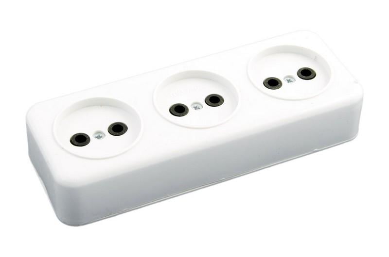 Розетка накладна потрійна Господар (94-0068)