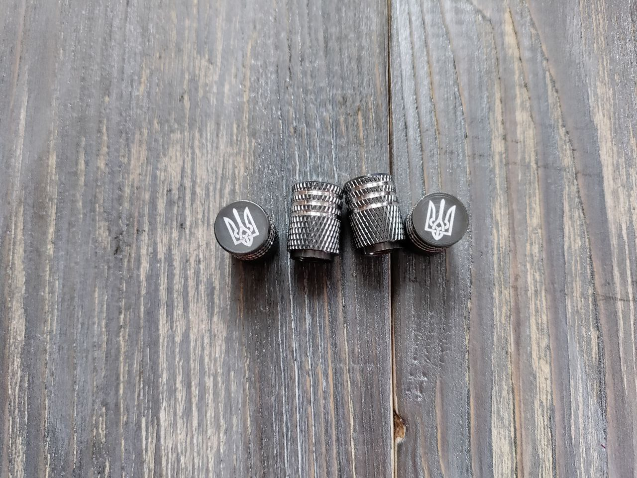 Ковпачки на ніпель з гербом України металеві Чорний (2097279398)