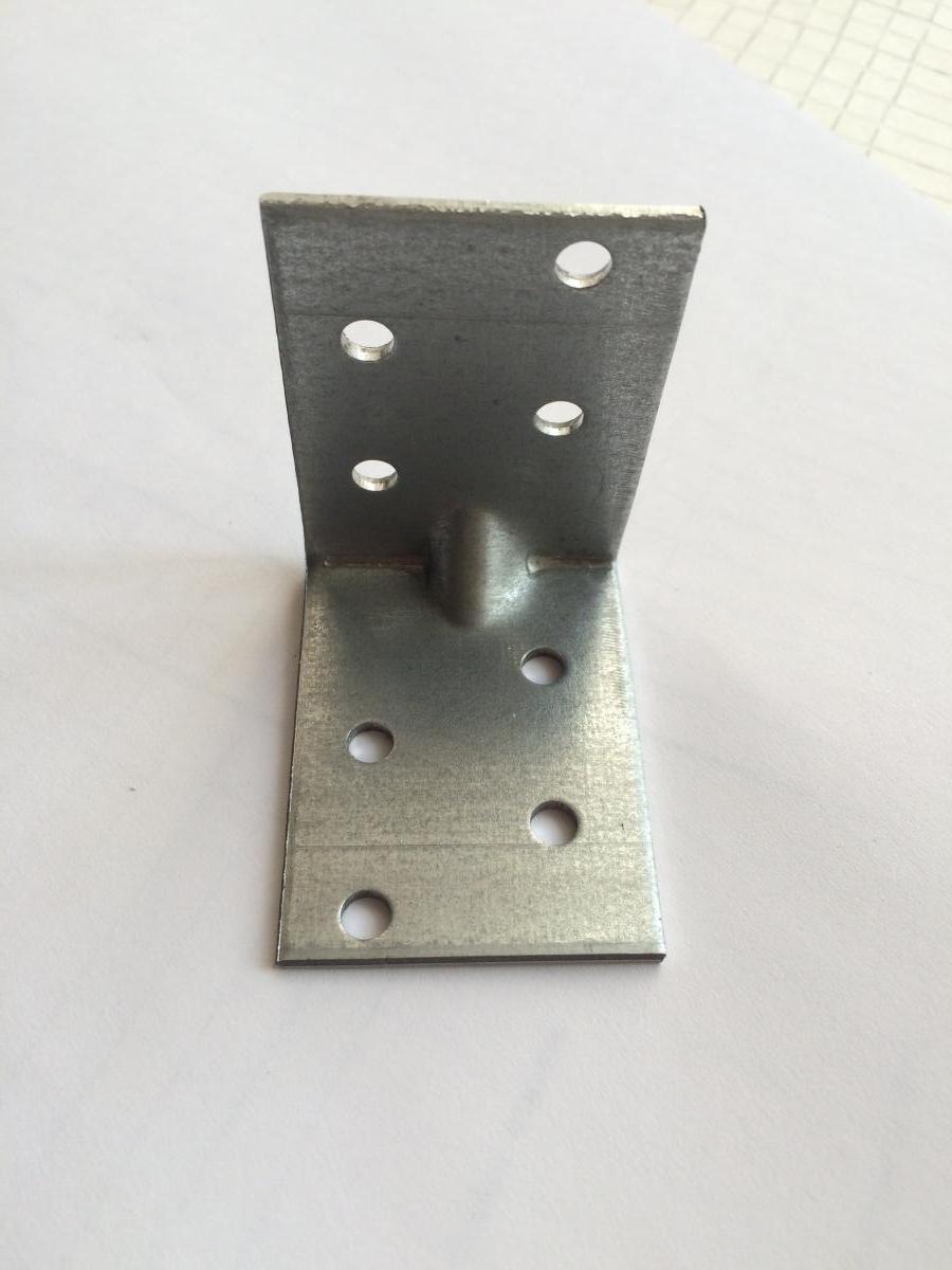 Кутник з ребром жорсткості 50х50х40 мм 2 мм (MBR46)