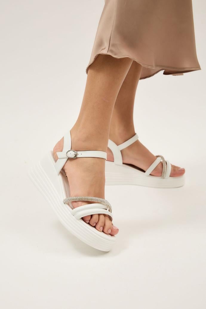 Босоніжки жіночі LONZA шкіряні р. 36 Білий (195806) - фото 2 Босоніжки жіночі LONZA шкіряні р. 36 Білий (195806) - фото 2