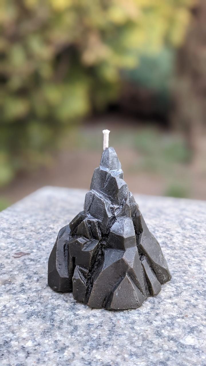 Свеча восковая Гора одинокая