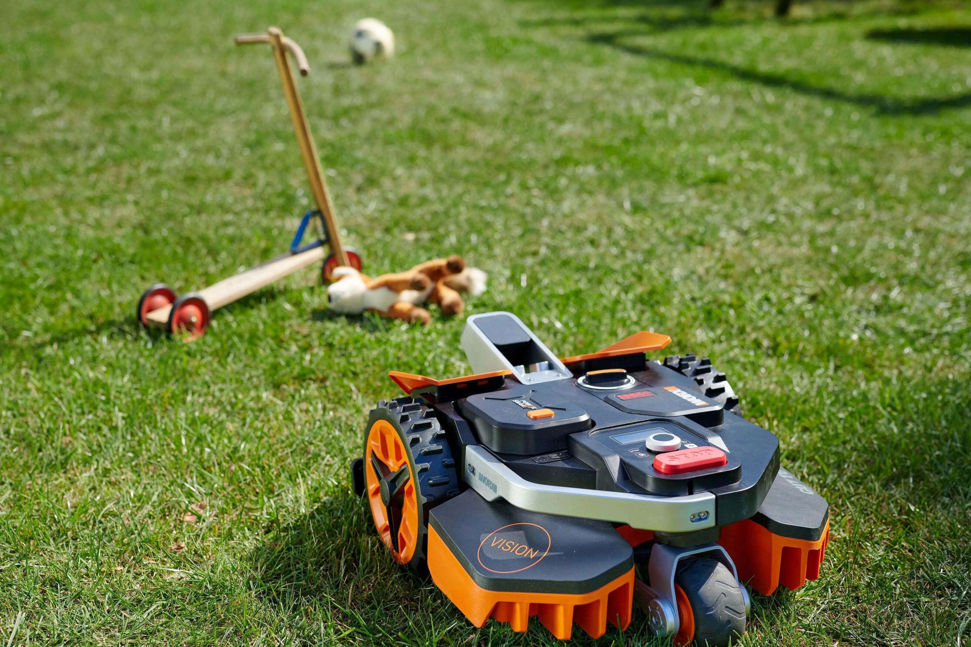 Робот-газонокосарка Worx Landroid Vision M600 WR206E (511677) - фото 11 Робот-газонокосарка Worx Landroid Vision M600 WR206E (511677) - фото 11