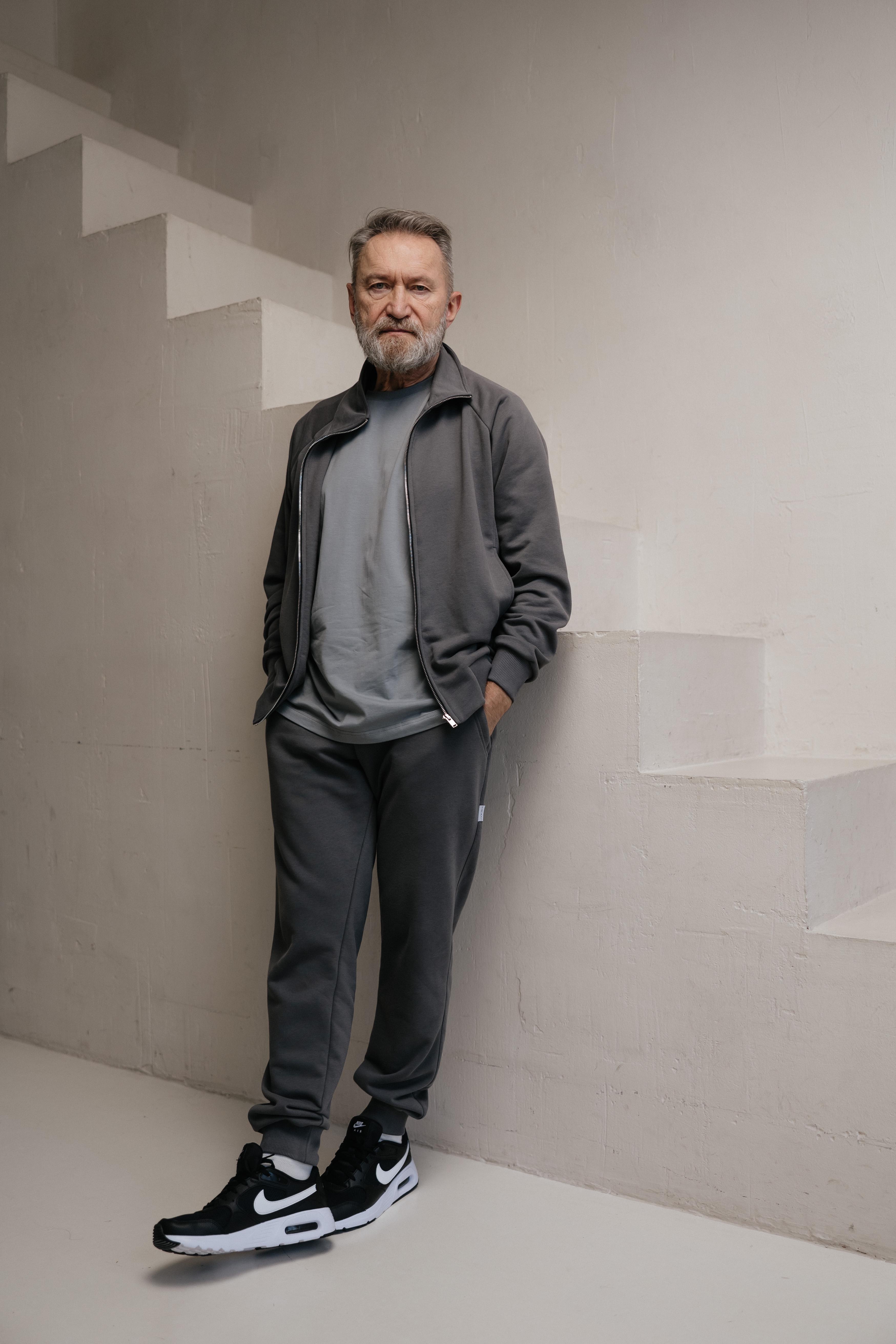 Костюм чоловічий Lookeriya тринитка олімпійка та джогери S Сірий (31707040)