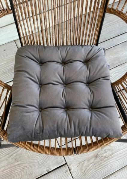 Подушка на стул/стул/кресло Decorator Velour 40х40х5 см Серый (84-103) - фото 7 Подушка на стул/стул/кресло Decorator Velour 40х40х5 см Серый (84-103) - фото 7