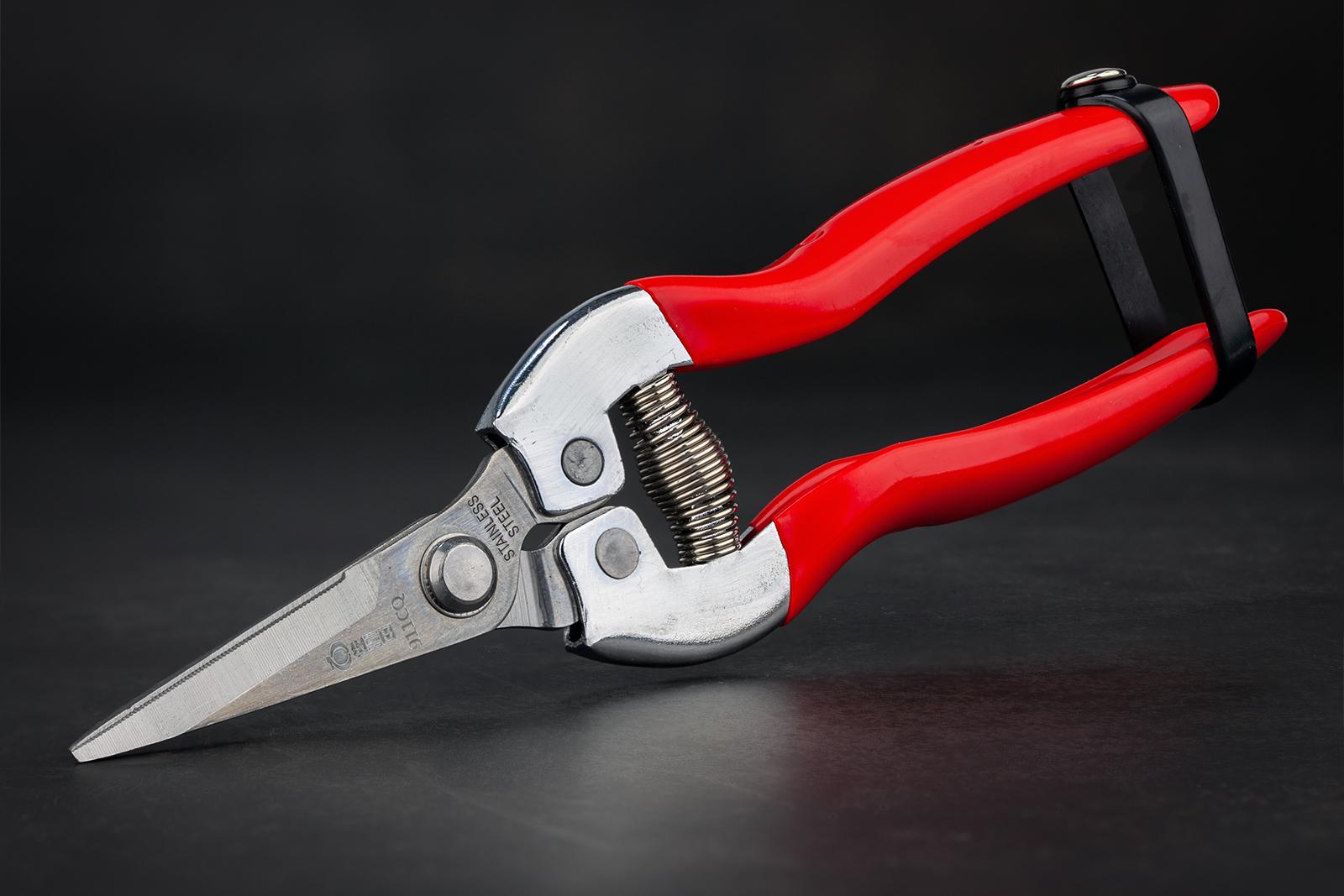 Ножиці садові Sagawata з нержавіючої сталі вигнуті 185 мм (911CQ) - фото 5 Ножиці садові Sagawata з нержавіючої сталі вигнуті 185 мм (911CQ) - фото 5