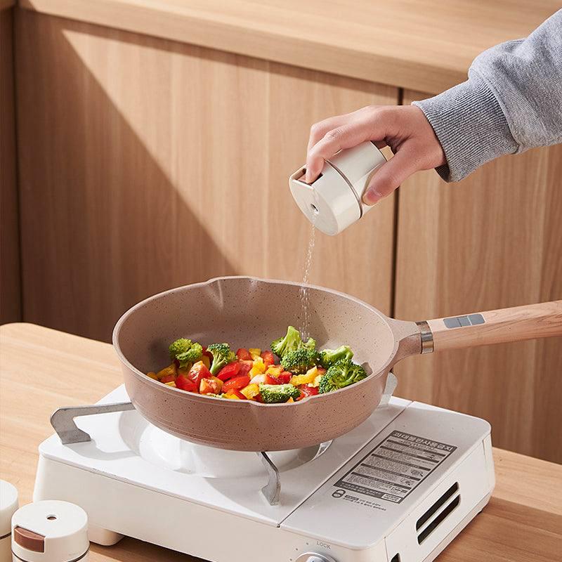 Набор магнитных баночек для специй 6 шт. с креплением на стену (b969c3af) - фото 4 Набор магнитных баночек для специй 6 шт. с креплением на стену (b969c3af) - фото 4