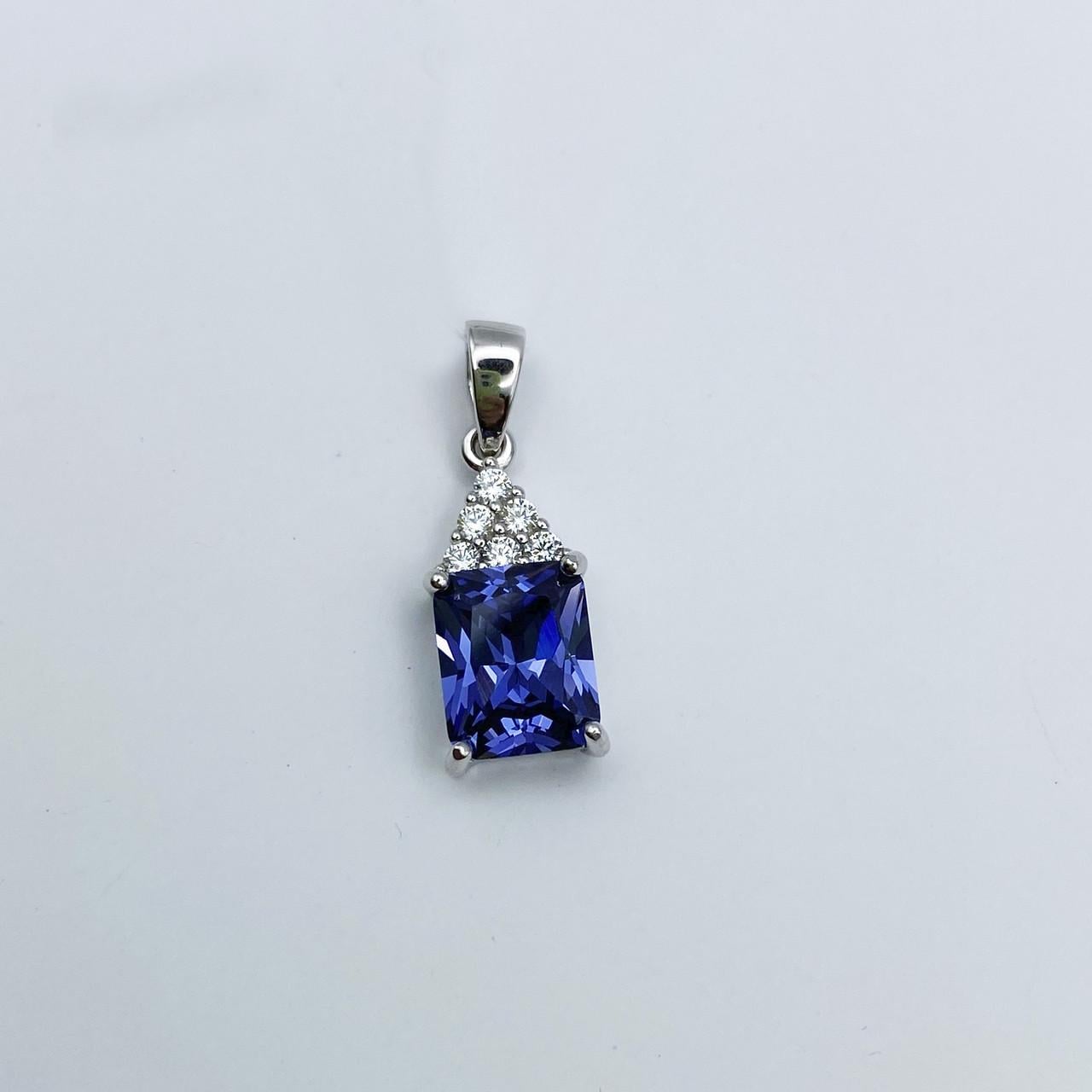 Серебряные серьги с топазом и цирконием 2,52 г