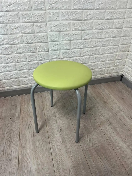 Табурет кухонний Чіко з м'яким сидінням 30х45 см Салатовий/Сірий (28374264)