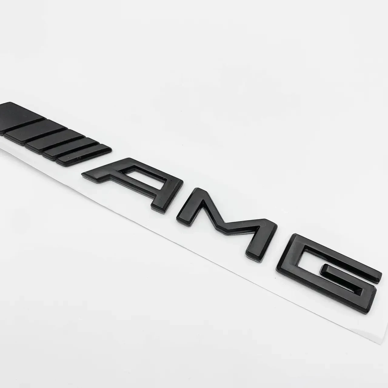 Эмблема надпись AMG на заднюю часть Mercedes Benz Черный матовый (1732238140)