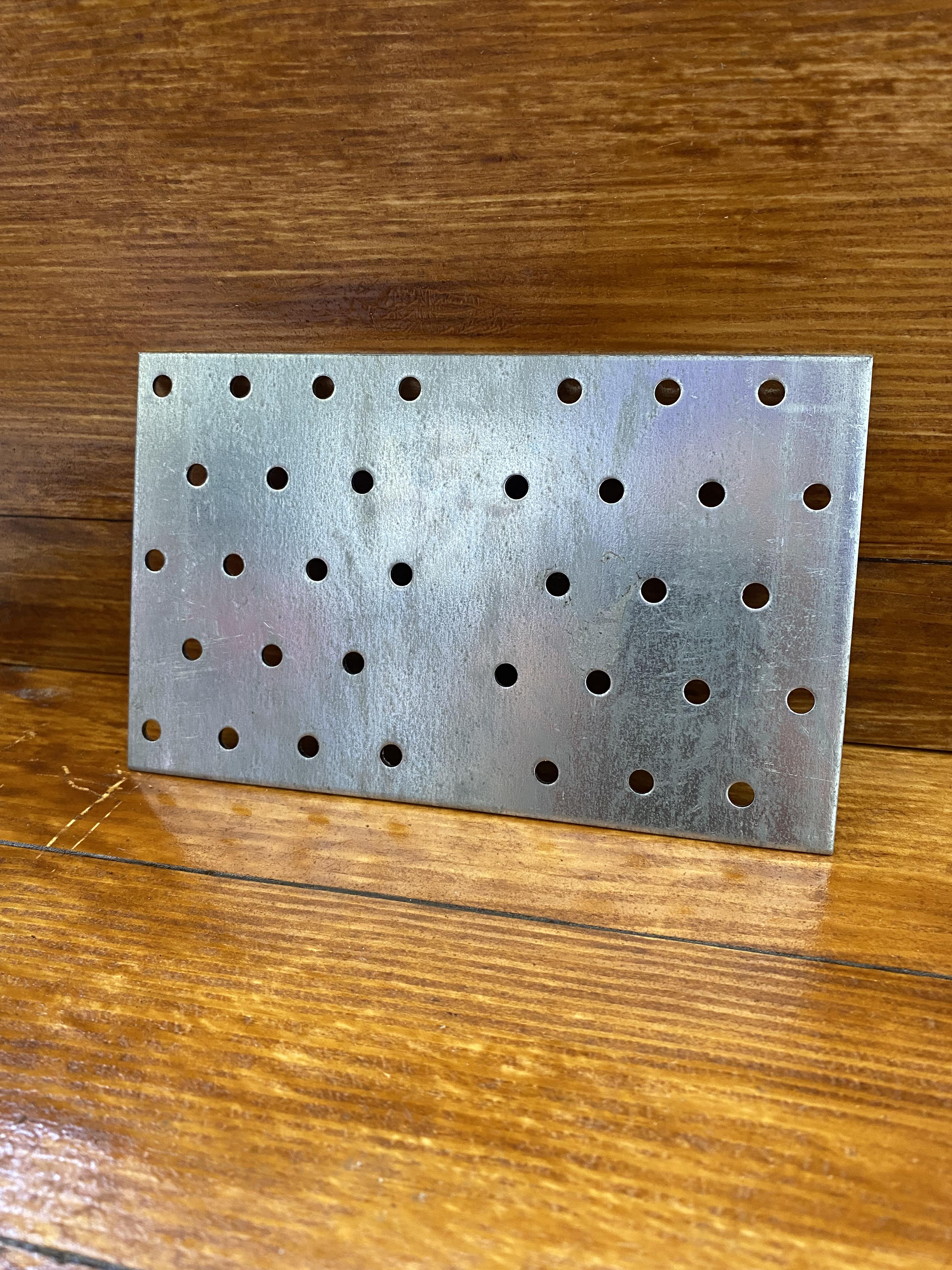 Пластина оцинкована 160х100х2 мм (СР03)