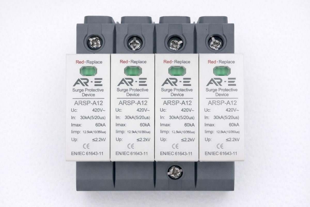 Пристрій захисту від перенапруг AR.E ARSP-A12 T1+T2 4P 420V 30-60 кА limp12,5kA (33864340)