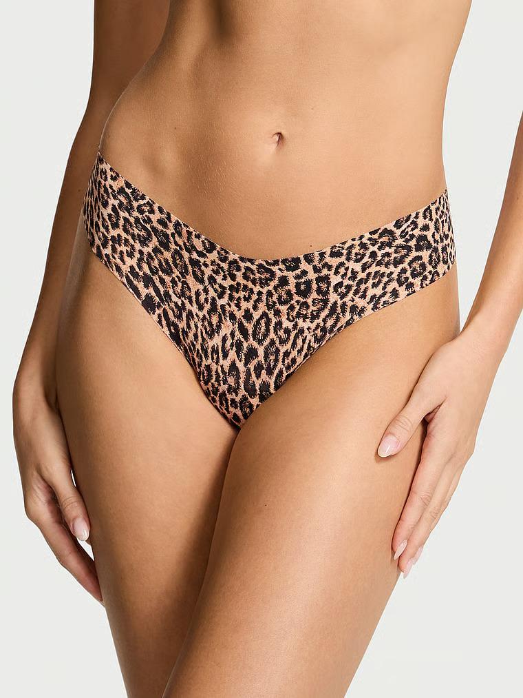 Трусики стринги Victoria's Secret No-Show Thong Panty Leopard S Леопард (27152656)