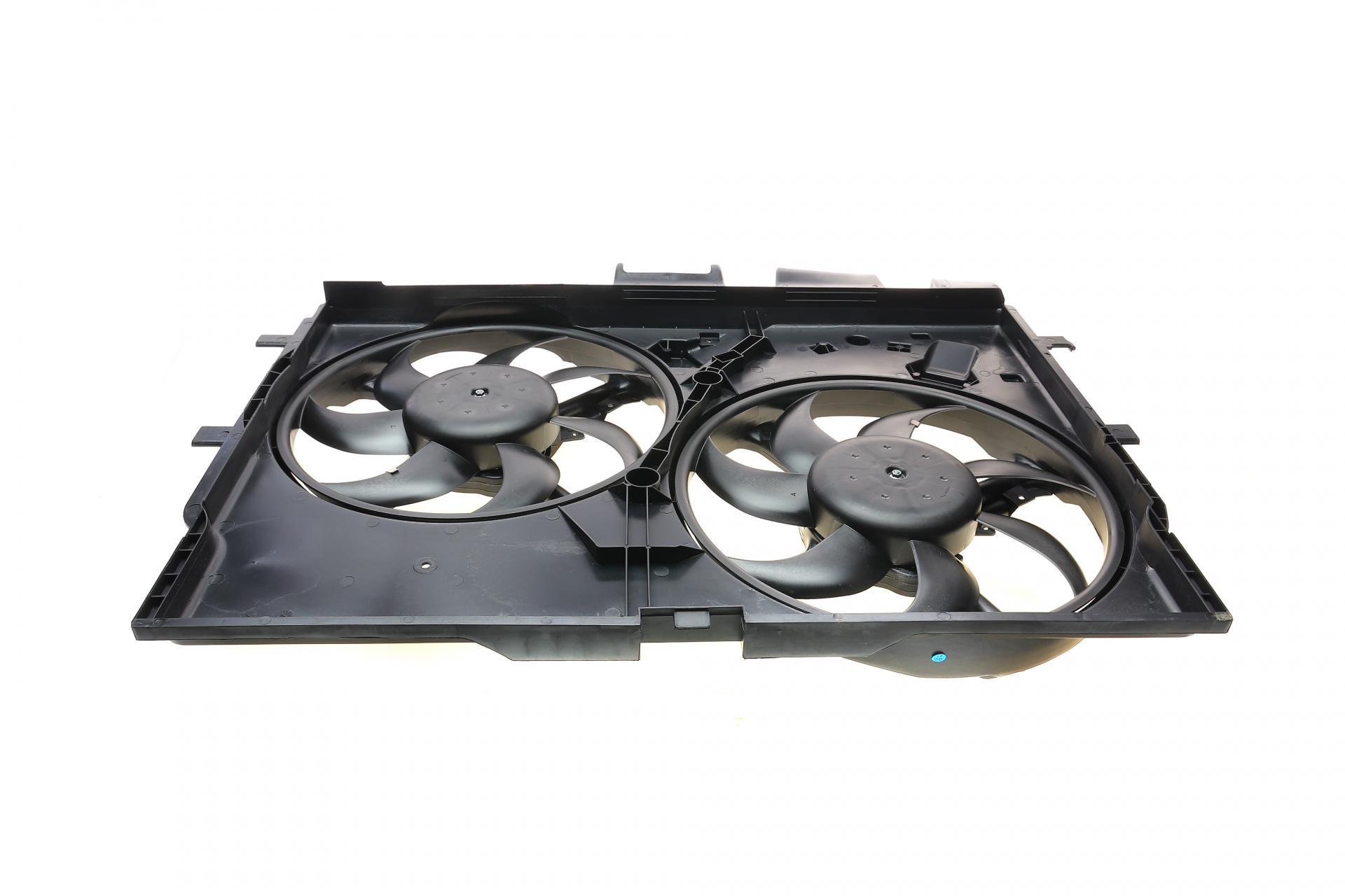 Вентилятор радиатора электрический Fiat Ducato 2,2/2,3/3,0D 06- с диффузором (47895)