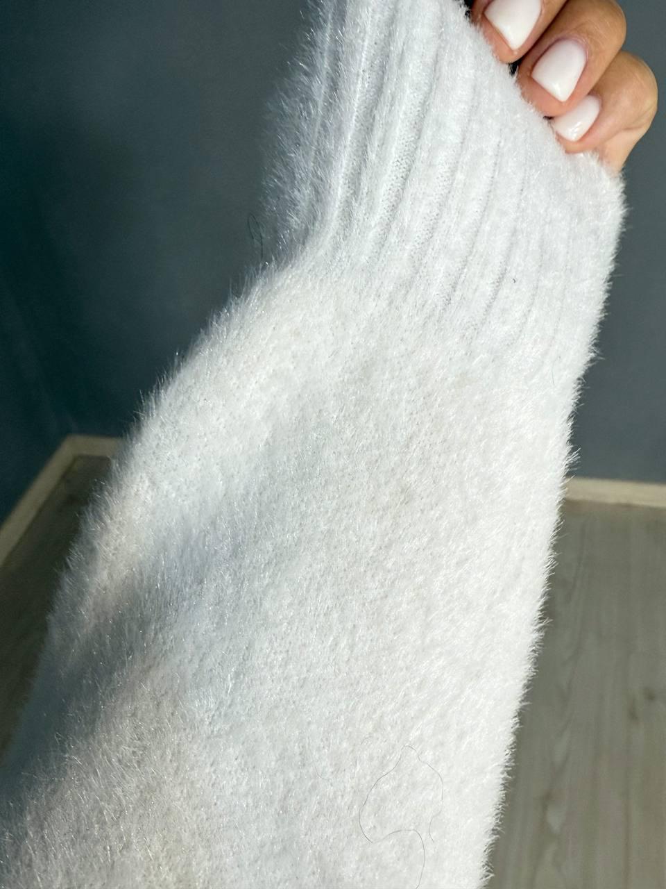 Свитер женский Fancy Matinee 5977 ангора базовый OS Белый (5035) - фото 6 Свитер женский Fancy Matinee 5977 ангора базовый OS Белый (5035) - фото 6