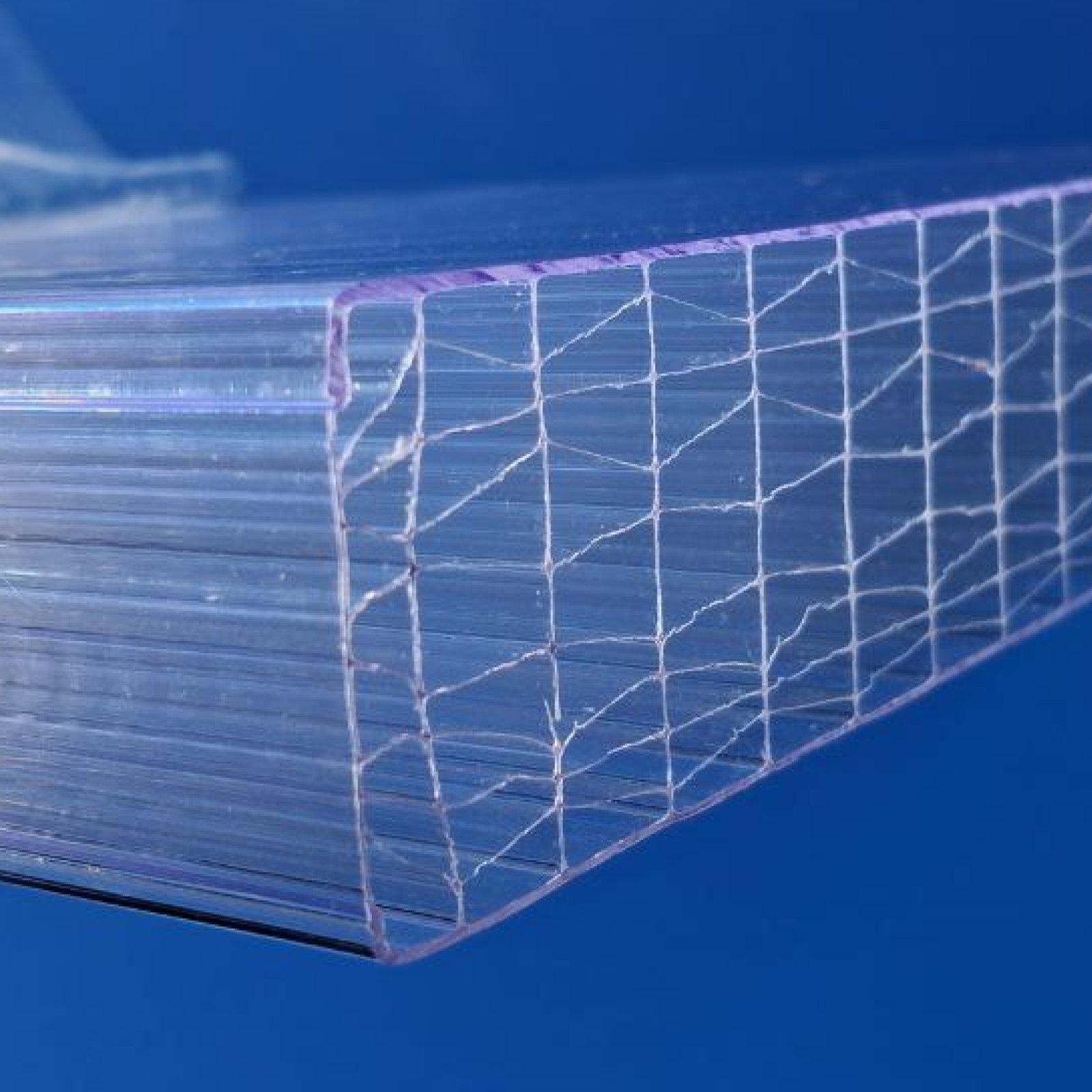 Поликарбонат сотовый BAUGLAS ST LONGLIFE энергосберегающий 40 мм 9 стенок 2100x12000 мм Прозрачный (14273) Поликарбонат сотовый BAUGLAS ST LONGLIFE энергосберегающий 40 мм 9 стенок 2100x12000 мм Прозрачный (14273)