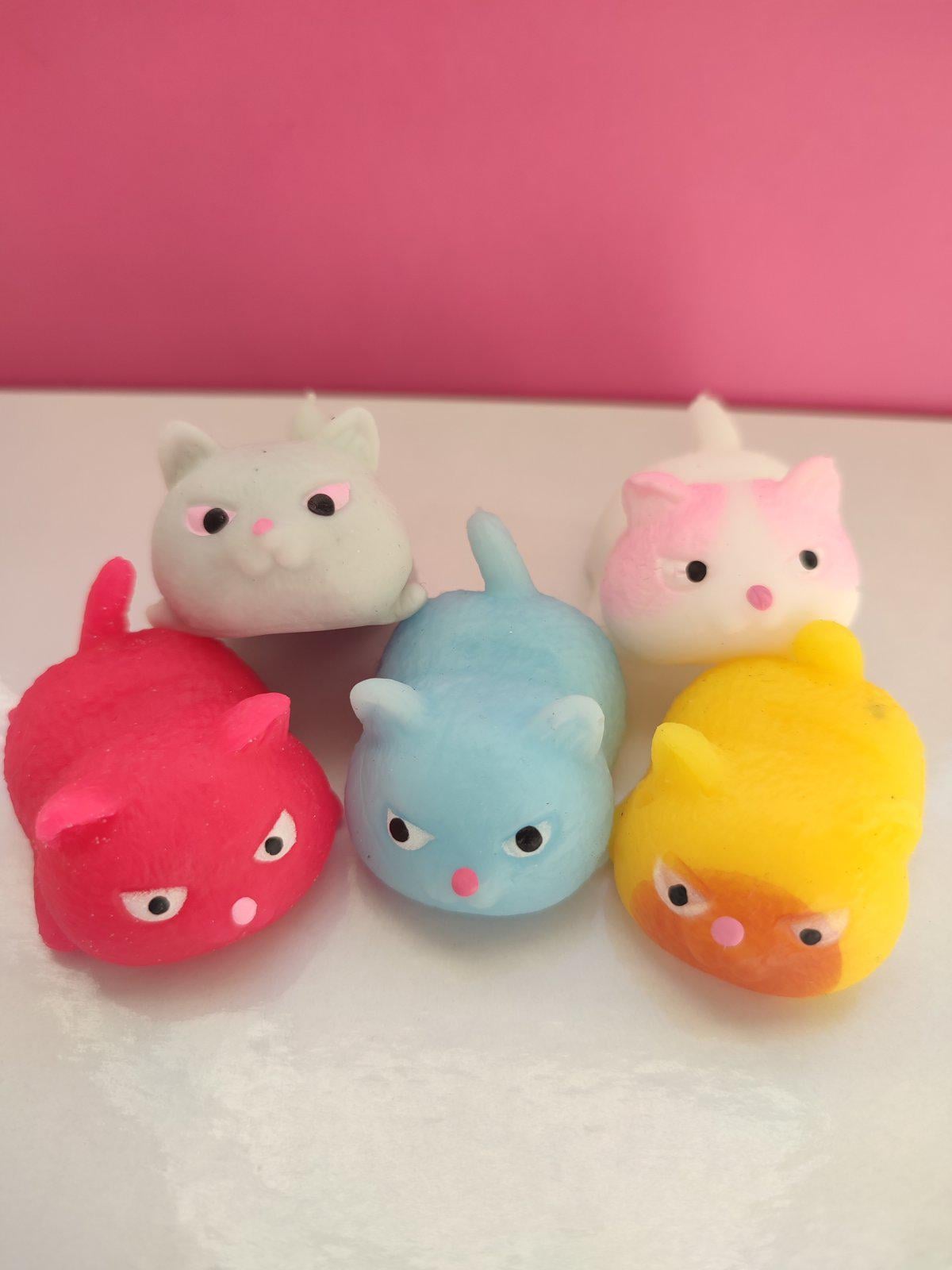 Набор игрушек Сквиши Котики антистресс 4 см 5 шт. (22813)