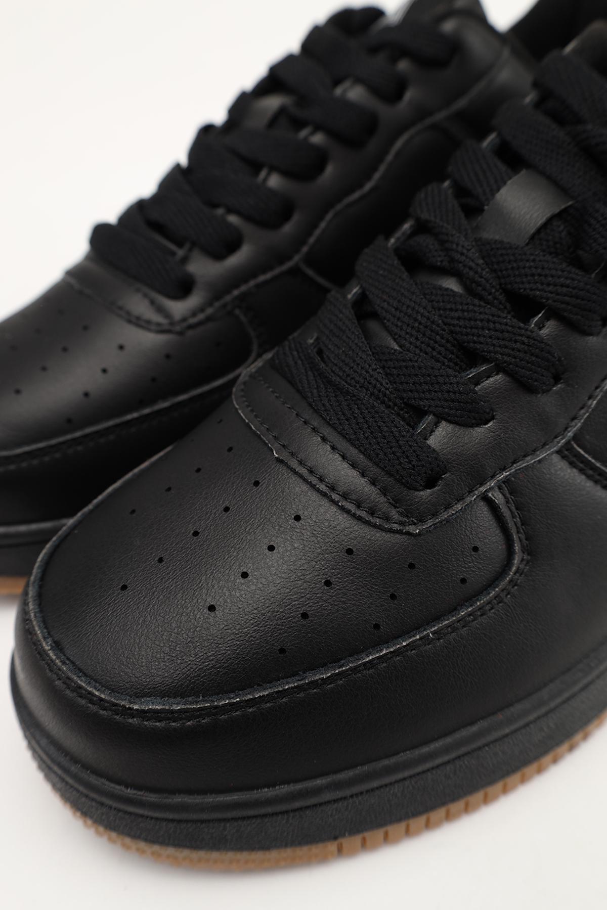 Кеди чоловічі ЦБ-00273247 р. 43,5 Чорний (SKT001054024) - фото 4 Кеди чоловічі ЦБ-00273247 р. 43,5 Чорний (SKT001054024) - фото 4